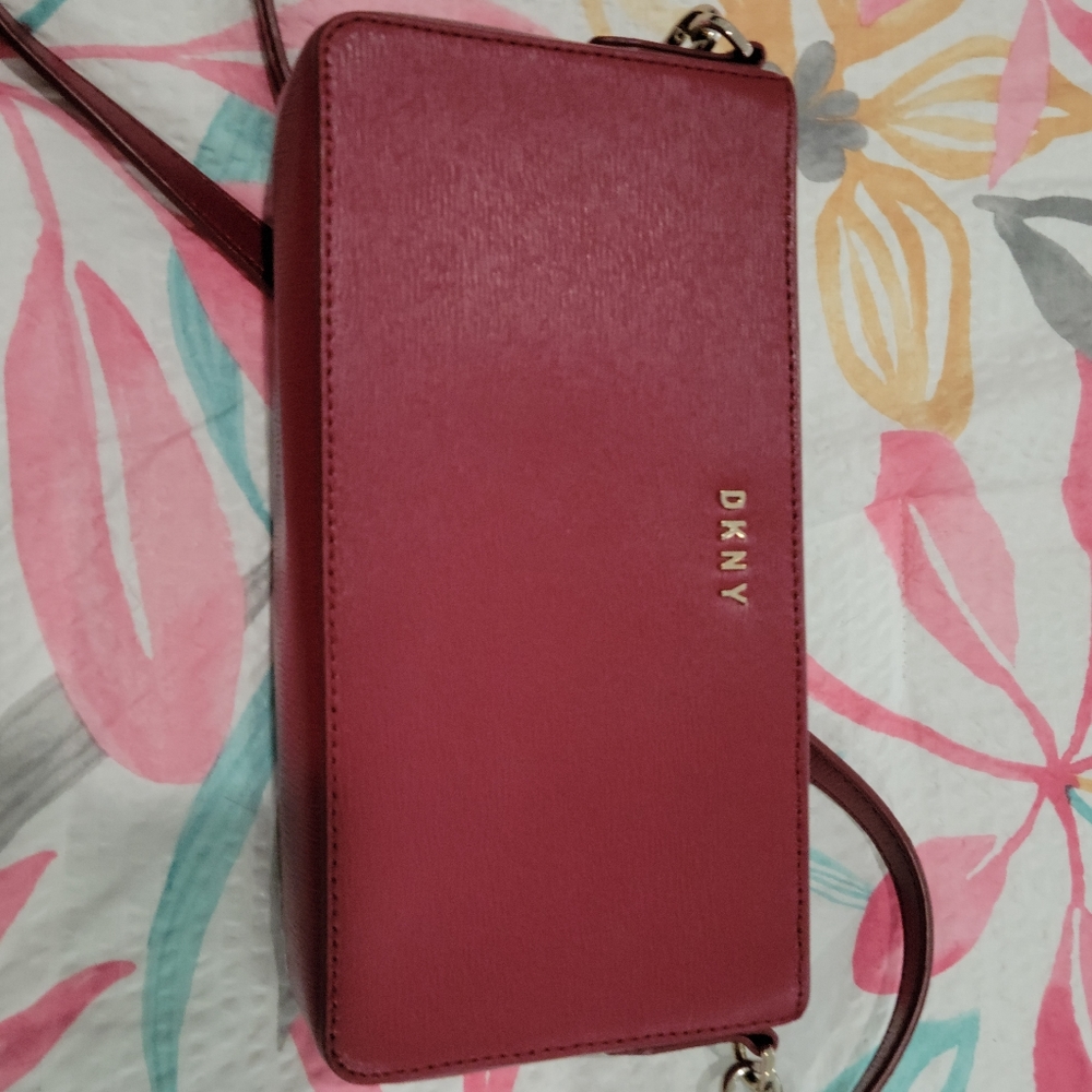 DKNY purse